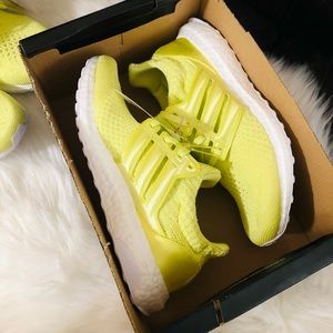 💥⚡️Adidas Ultra boost 5.0 DNA 🧬 sneakers 👟 ⚡️💥